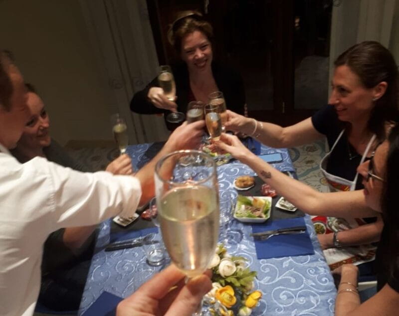 Naples: Fresh Pasta Cooking Class and Dinner with a Local - Who Is This Experience For?