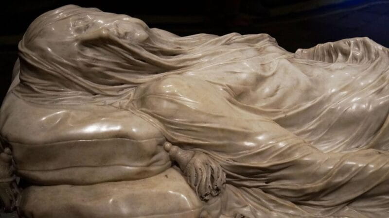 Naples: Historic Center and Sansevero Chapel Walking Tour - Inside the Sansevero Chapel: Art and Mystique