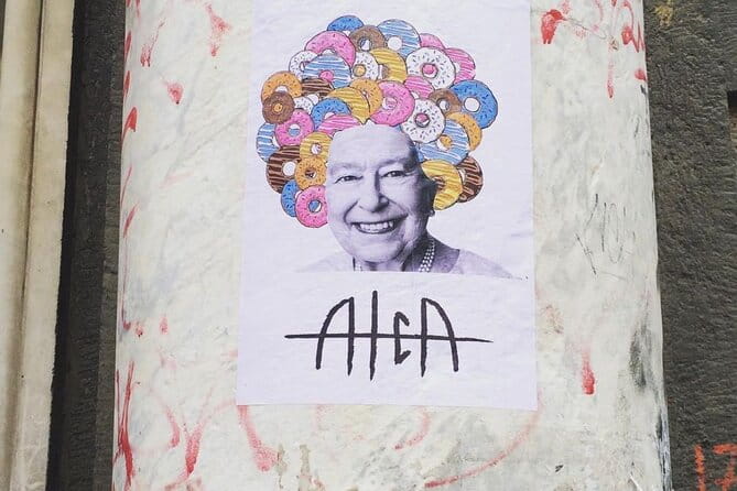 Naples Historical Center walking tour (2hrs) - Price and Logistics