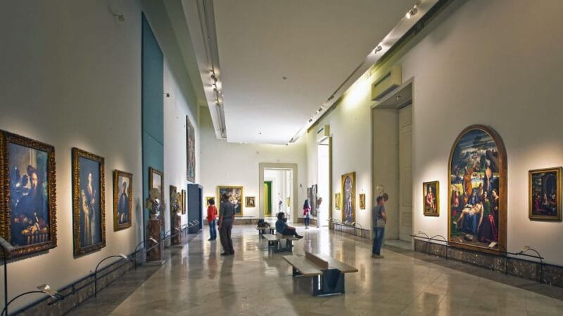 Naples: National Gallery of Capodimonte Tour - The Royal Setting and Architecture