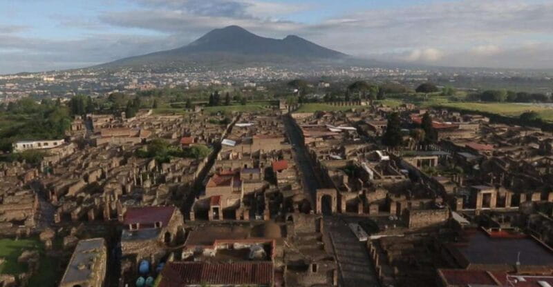 Naples: Pompeii and Herculaneum Tour with Tickets and Lunch - Key points / Takeaways