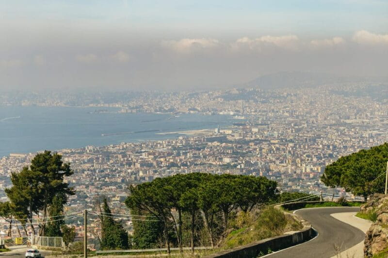 Naples: Pompeii and Mt. Vesuvius with Lunch and Wine Tasting - Optional Lava Cave Exploration