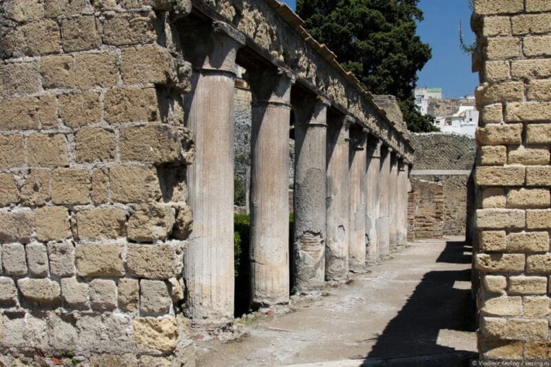 Naples: Pompeii, Herculaneum, and Vesuvius Tour by Minivan - FAQ