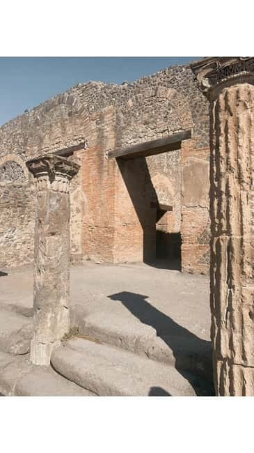 Naples: Pompeii & Herculaneum Shared Small group Tour - Final Stop: The Charm of Herculaneum’s Preserved Homes