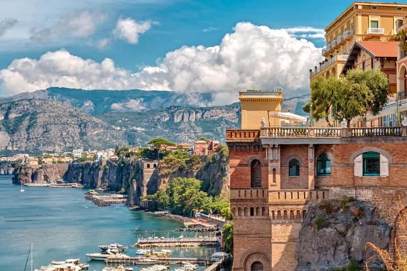 Naples: Positano, Sorrento, and Pompeii daytrip - FAQ