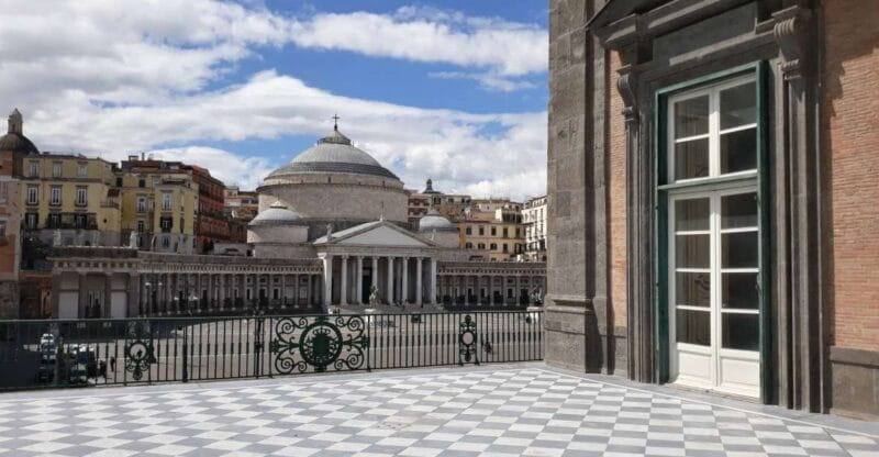 Naples: Royal Palace and Spanish Quarter Private Tour - Castel Nuovo and the Cultural Landscape