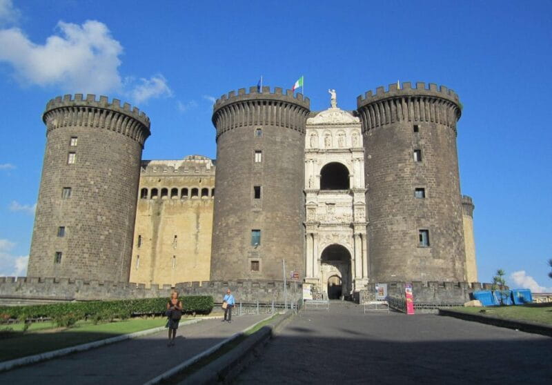 Naples Sightseeing Tour for Small Groups - Discovering Naples in 2 Hours: A Practical Guide to the Small-Group Tour