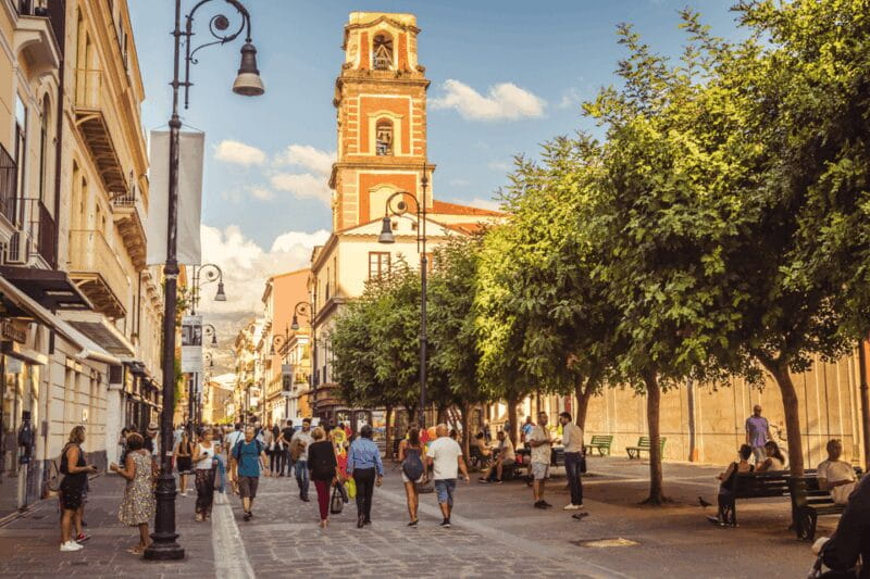 Naples: Sorrento and Pompeii with lunch & tickets included - Discovering Sorrento and Pompeii: An Authentic Day Trip