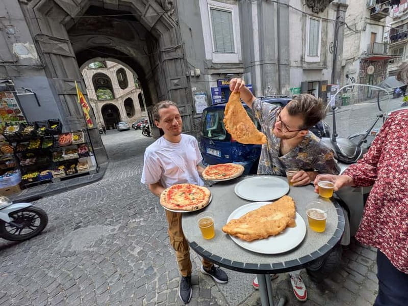 Naples: Street Art, Wine and Food Tasting Walking Tour - Key points / Takeaways