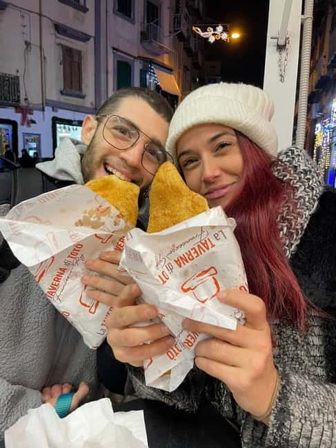 Naples: Street Art, Wine and Food Tasting Walking Tour - The Guides: Passionate & Informative