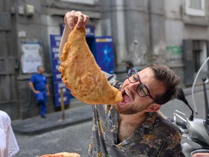 Naples: Street Art, Wine and Food Tasting Walking Tour - Who Should Consider This Tour?