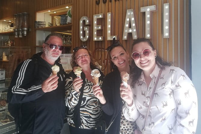 Naples Street Food Tour with Foodie Guide around Historical Center - Starting Point: Piazza Dante and Piazza Bellini