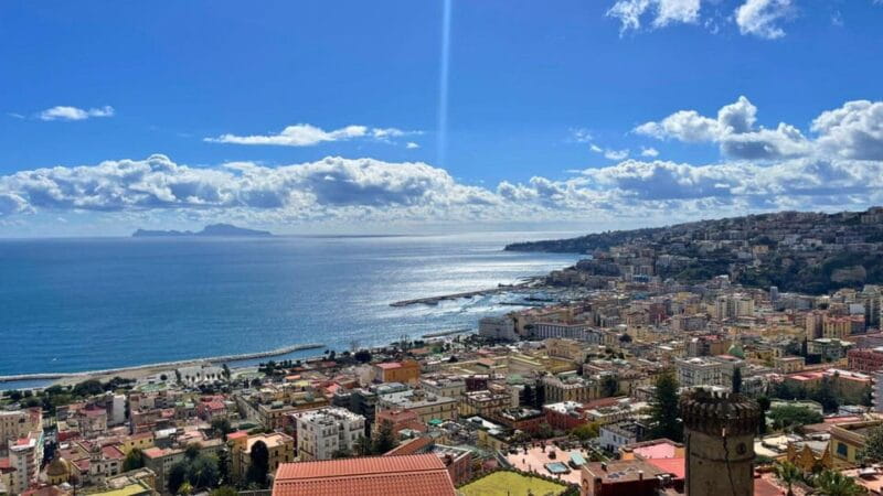 Naples: tour in Vomero and Chiaia with funicular railway - Key Points / Takeaways