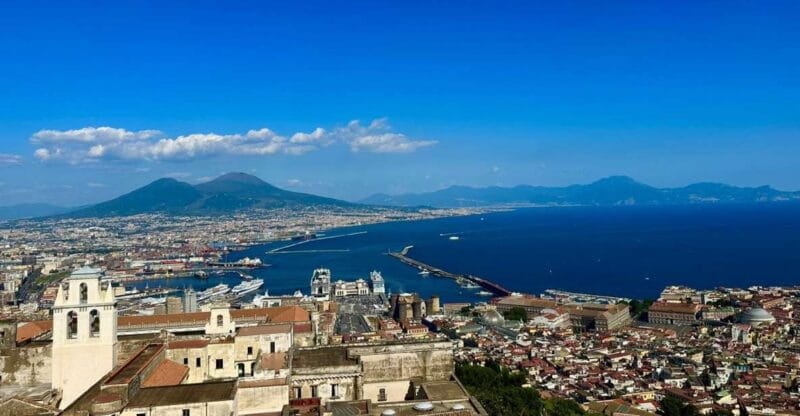 Naples: walk to Naples with local guide - Key points / Takeaways