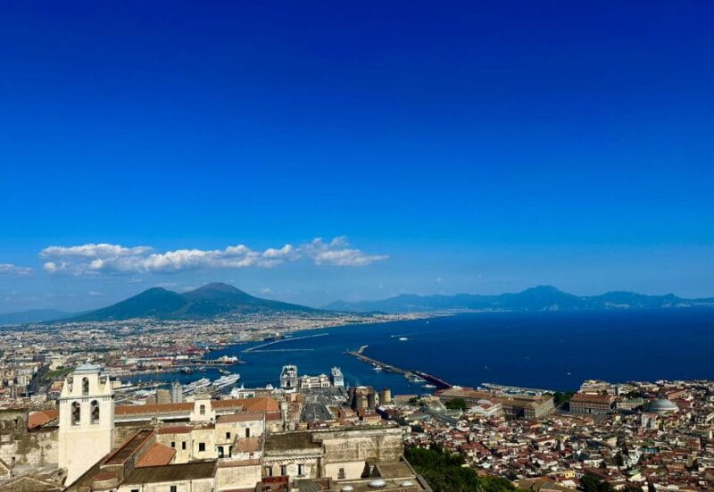 Naples: walk to Naples with local guide - Discovering Naples: An Authentic Guided Stroll