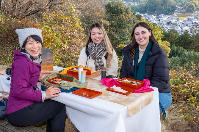 Nara Historical Hiking Tour and Breakfast Picnic in Asuka - Key Points