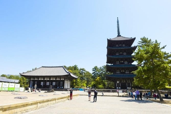 Nara Private Tour by Public Transportation From Osaka - Itinerary and Stops