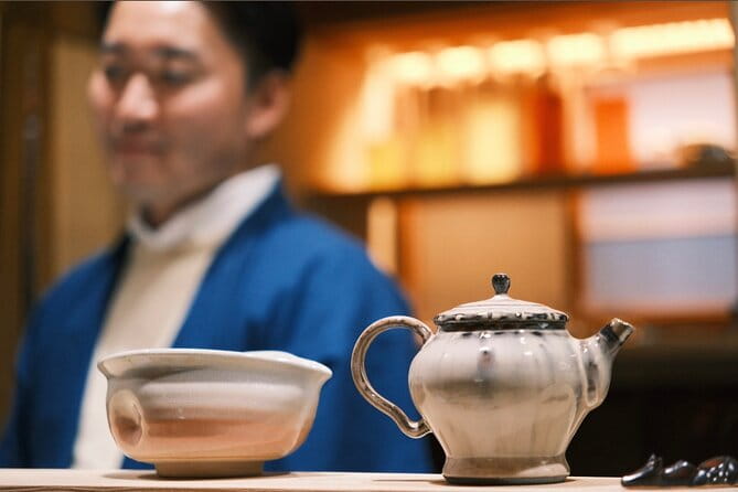 Nara: Small Group Tour to Meet Your Favorite Tea - Identifying the Friendly Tour Guides