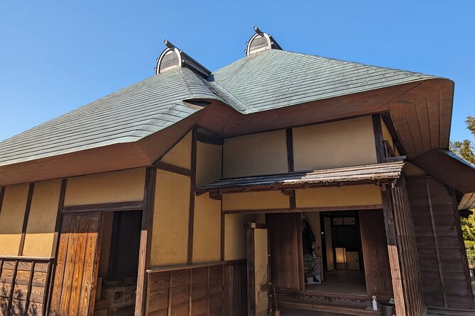 Narita Shinshoji Temple and Sakura Samurai Residences by Car - Itinerary Flexibility