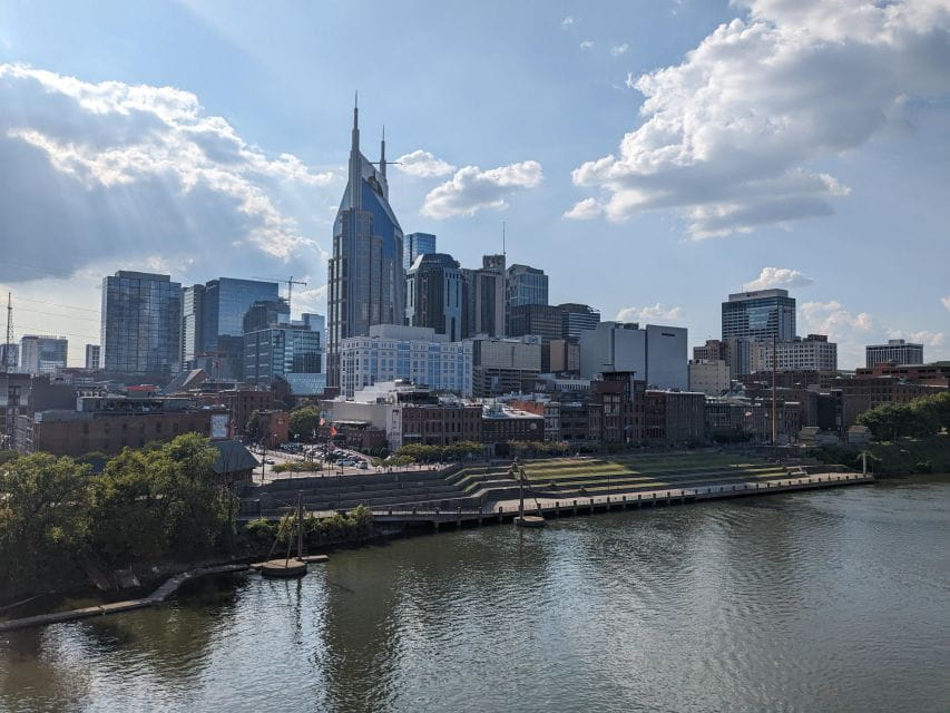 Nashville: A Ken Clever Mystery Outdoor Escape App Game - Solving the Mystery