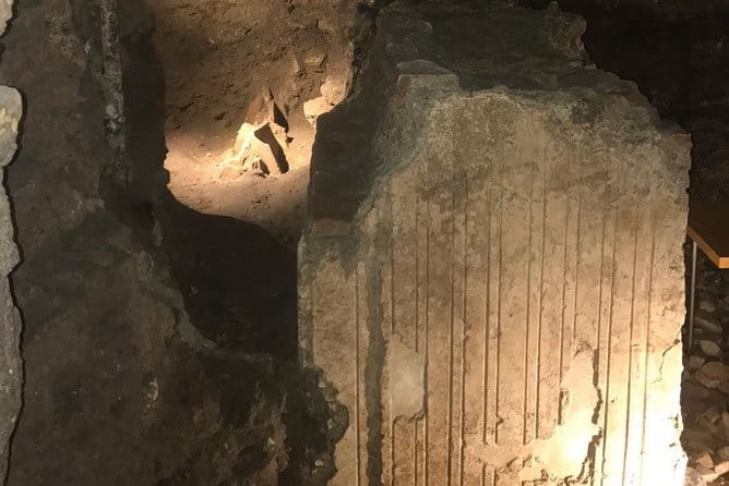 Navona Square and École Française Underground ticket - Key Points