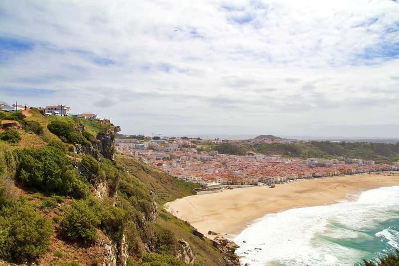 Nazaré, Alcobaça and Óbidos on a Luxury Mercedes - Frequently Asked Questions