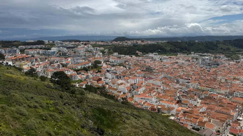 Nazaré in depth: History, panoramas, and flavors - Miradouro do Suberco: The Best Viewpoint in Nazaré