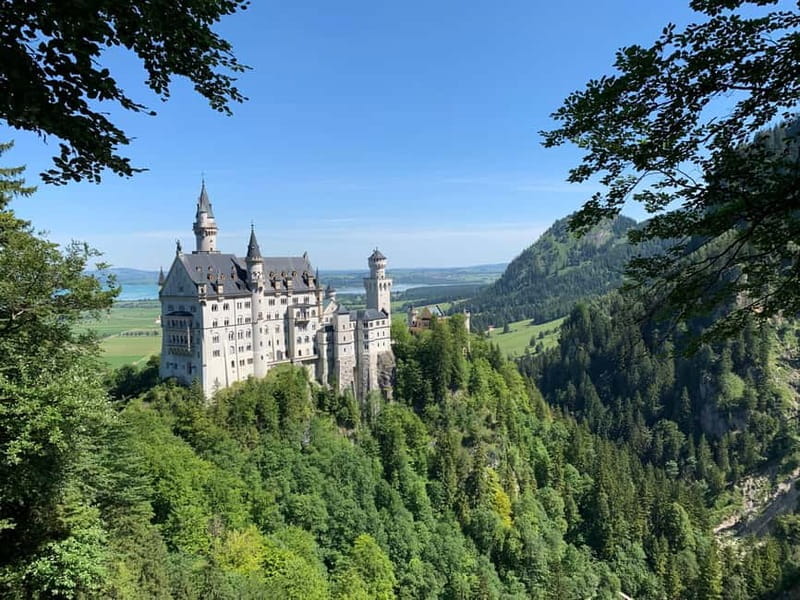 Neuschwanstein Castle, Linderhof Palace & Oberammergau Trip - Does the Price Match the Experience?