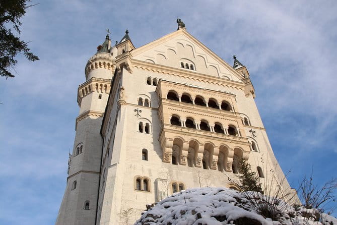 Neuschwanstein Castle Tour with Skip the Line from Hohenschwangau - Key Points