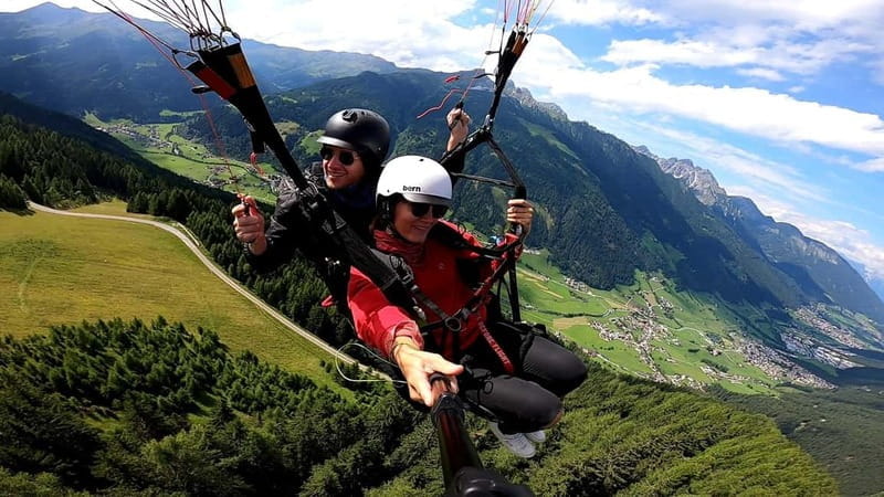 Neustift im Stubaital: Super Combo Paragliding Flight - Experiencing the Tyrol Skyline: What You Can Expect