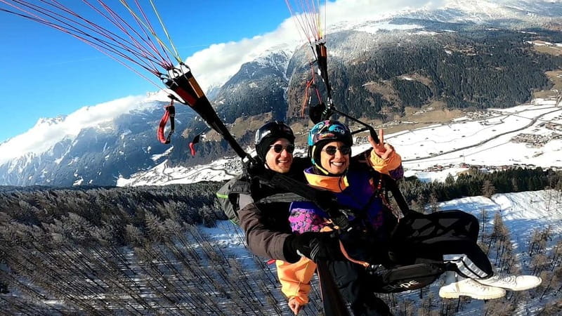 Neustift im Stubaital: Super Combo Paragliding Flight - Who Should Consider This Experience?
