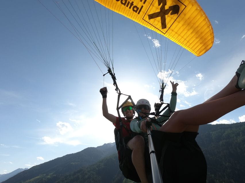 Neustift in the Stubai Valley: Panoramic Tandem Paragliding Flight - Breathtaking Mountain Panorama