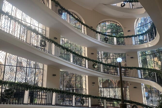 New Cable Car Mtatsminda with Three Lagidze Lemonade Tasting - Exploring Mtatsminda Park and Its Attractions