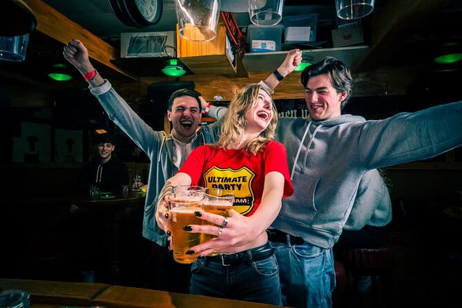 New Year's Eve Pub Crawl With Optional Club Entrance - Key Points