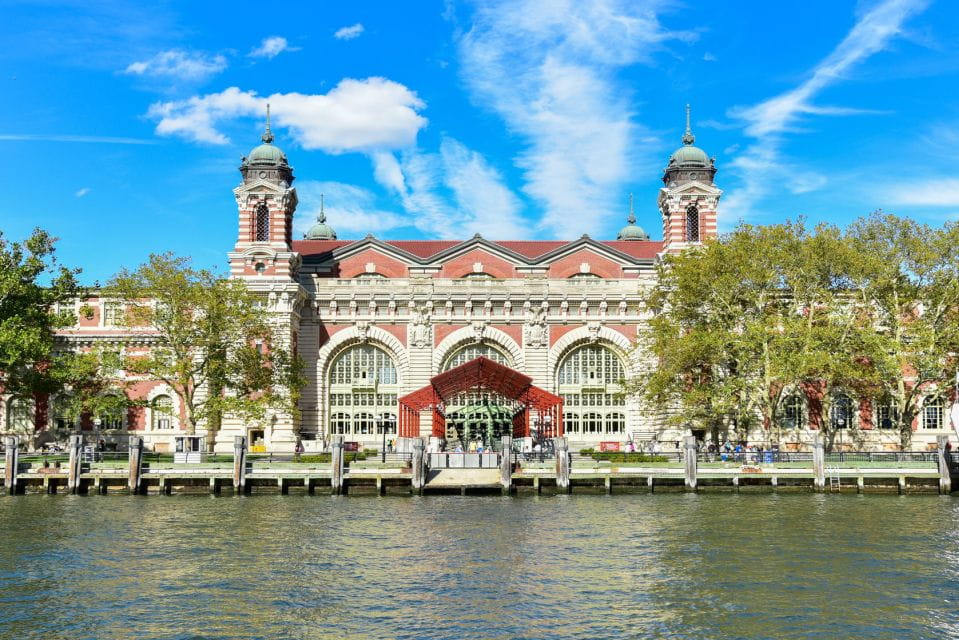 New York City: Statue of Liberty & Ellis Island Guided Tour - Helpful Tips