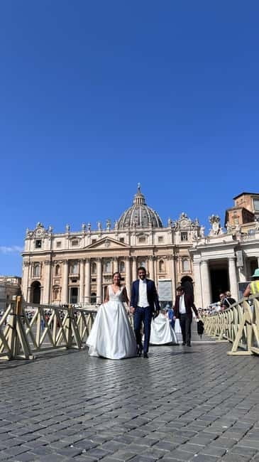 Newlywed couples blessing during Pope Leone XIV audience - Key Points / Takeaways