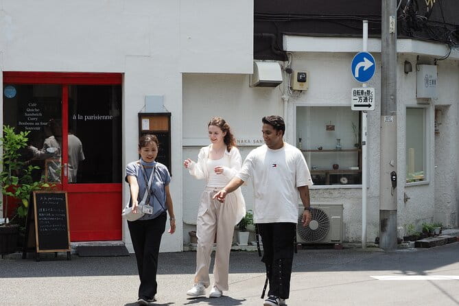 Nezu Shrine and Yanaka: Afternoon Downtown Walking Tour - Savoring the Afternoon