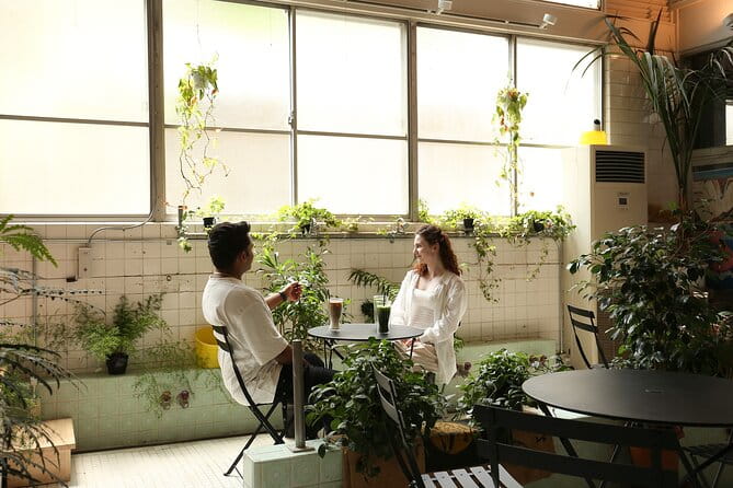 Nezu Shrine and Yanaka: Morning Downtown Walking Tour - Exploring Yanaka District