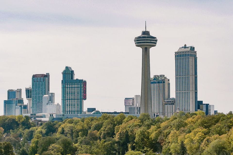 Niagara Falls, On: Helicopter Ride With Boat & Skylon Lunch - Booking and Cancellation