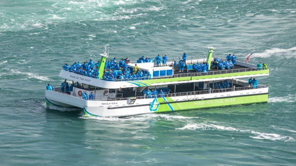 Niagara Falls, Usa: Walking Tour W/Cave and Maid of the Mist - Maid of the Mist Boat Tour
