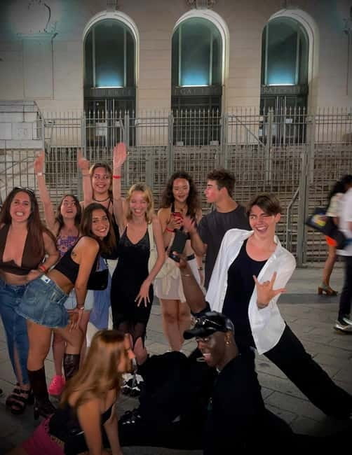 Nice Nightlife: International Pub Crawl, Free Shots, Games - FAQ