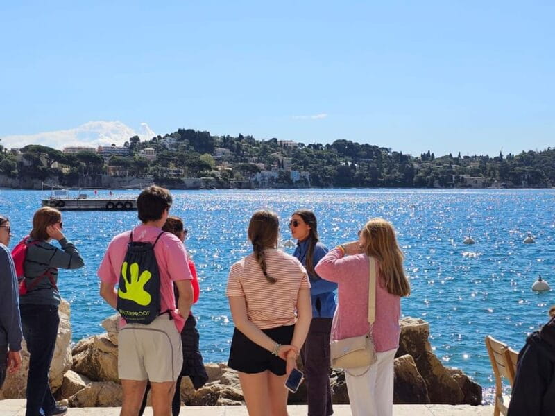 Nice: Old City Highlights Walking Tour with a local guide - Entering the Old City: A Walk Through History