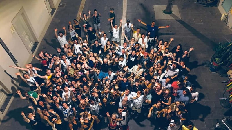 Nice: Party Bar Crawl, 4 Bars + 1 Club with VIP & Free Shots - Price and Logistics: Worth the Investment?