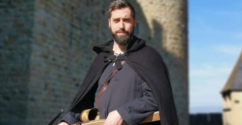 Nice: Unusual tour guided by an executioner from 1804 - Entering the Shadows of Old Nice