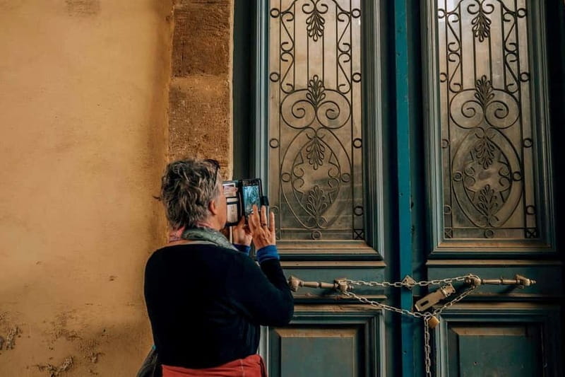 Nicosia: Green Line and Buffer Zone Guided Tour - Personal Insights and Authentic Moments