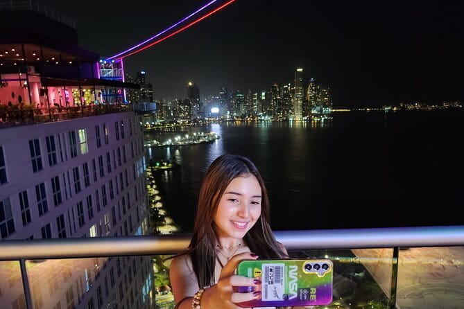 Night Out Experience (360 Panoramic Views + Folklore Show) - Key Points