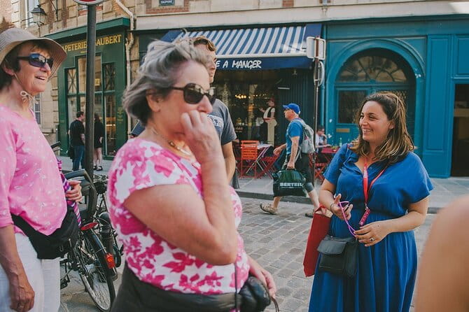 Night Out in Paris: Boho Vibes & City Lights - FAQ