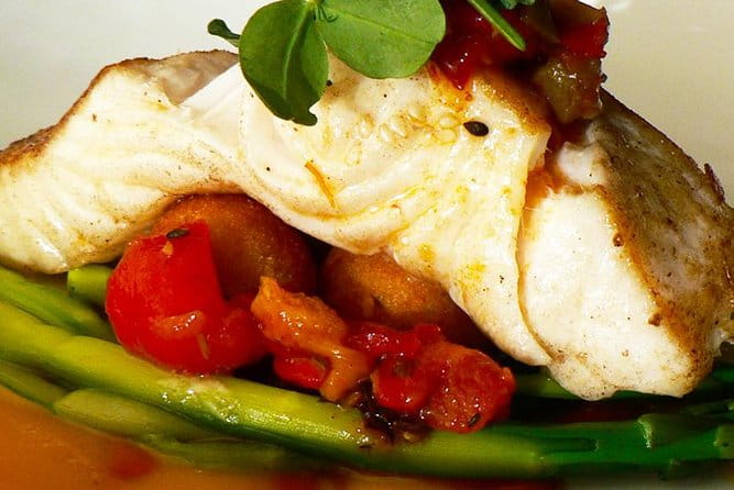 Night Tapas Walking Tour in Barcelona Modernist Area with Small Group and Dinner - Practical Tips & Final Considerations