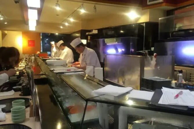 Night Tour Tokyo in Shinjuku - Booking and Payment Options