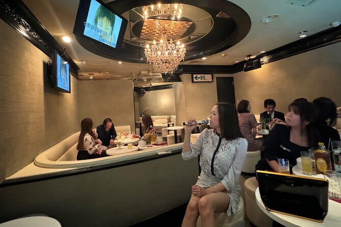 Nightlife Tour in Yokohama and Kannai With Bar Hopping and Drinks - Group Size and Tour Confirmation